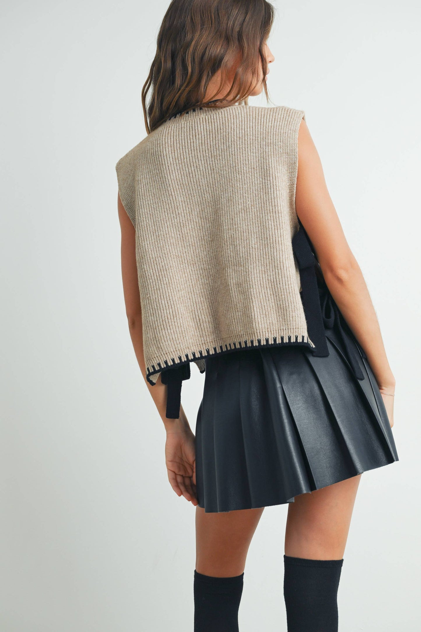 Mock Neck Sleeveless Sweater